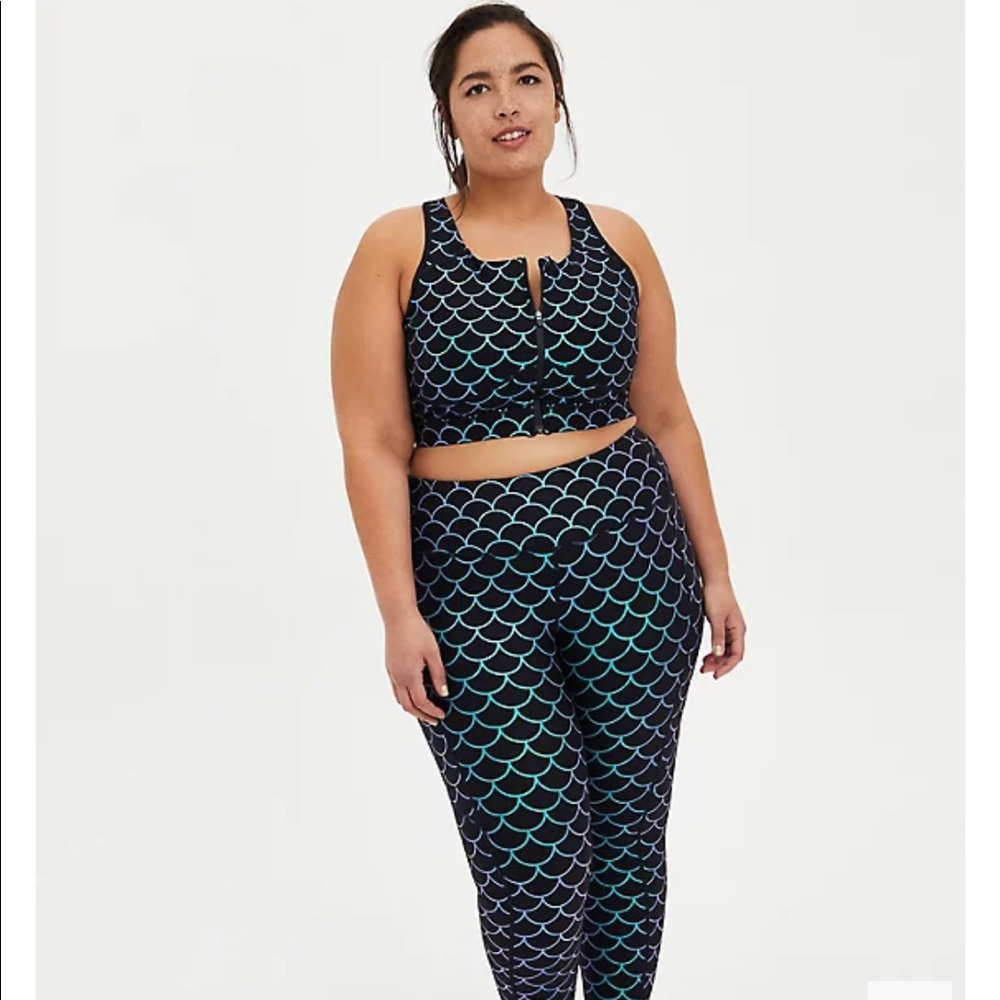 Torrid mermaid sports bra & workout active legging